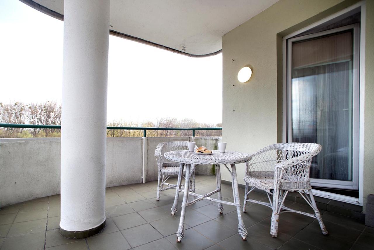 3 Bedrooms Apartment Zoliborz Gwiazdzista Varsó Kültér fotó